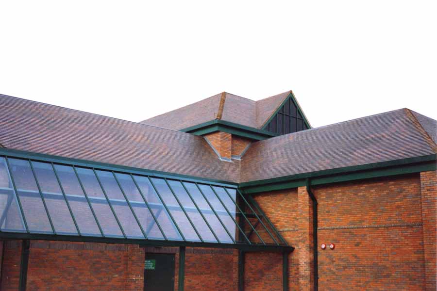 Asda Wolverhampton Blend of Blue and brown brindle roof tiles