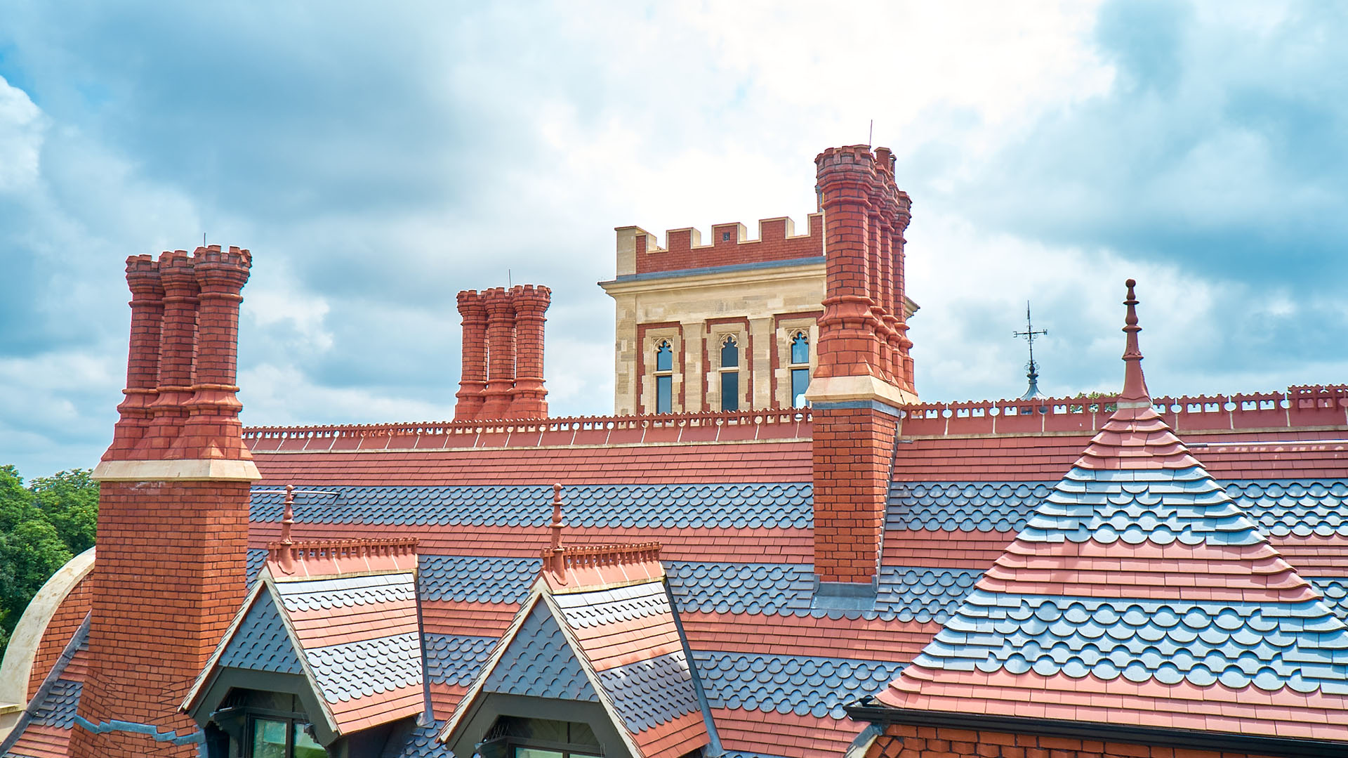 Athlone House in Highgate with Staffs red and staffs blue plain and ornamental tiles