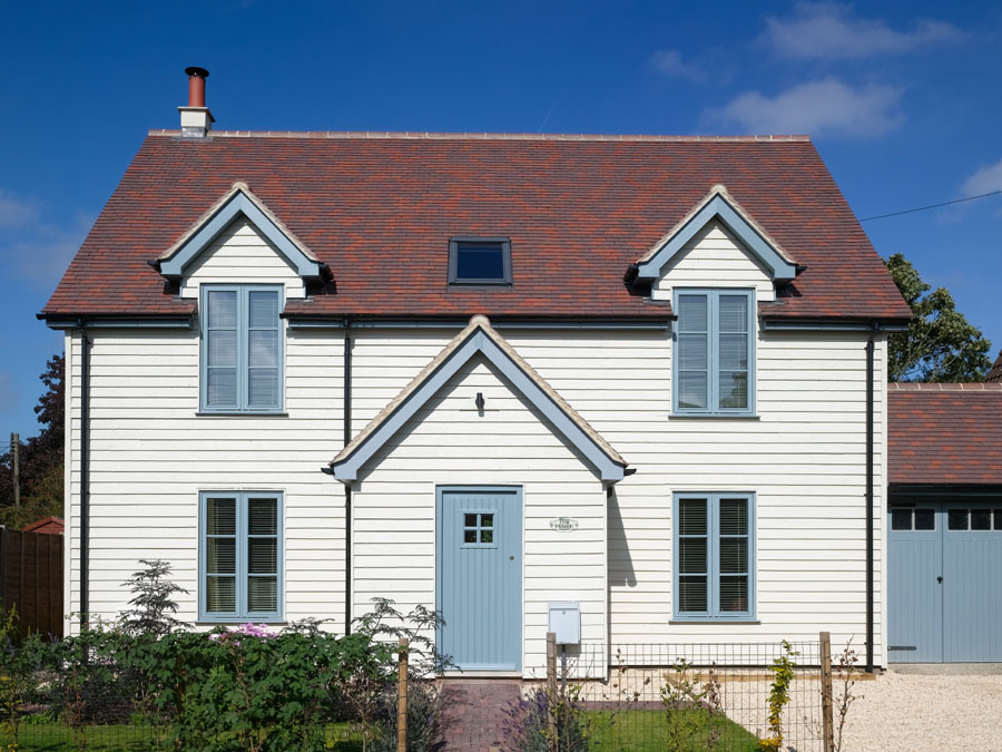 Collingwood Blend transforms an uninspiring 1960\'s bungalow to an award winning 2 storey house