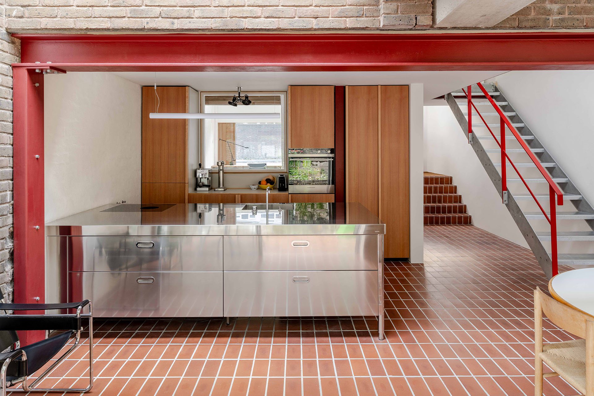 Red Ketley pavers at Archmongers Elemental House in London