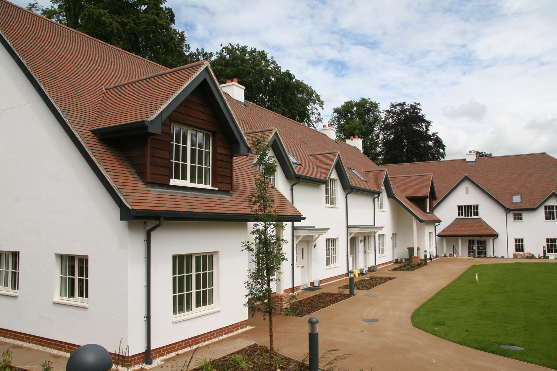 collingwood blend roof tiles at Audley Inglewood