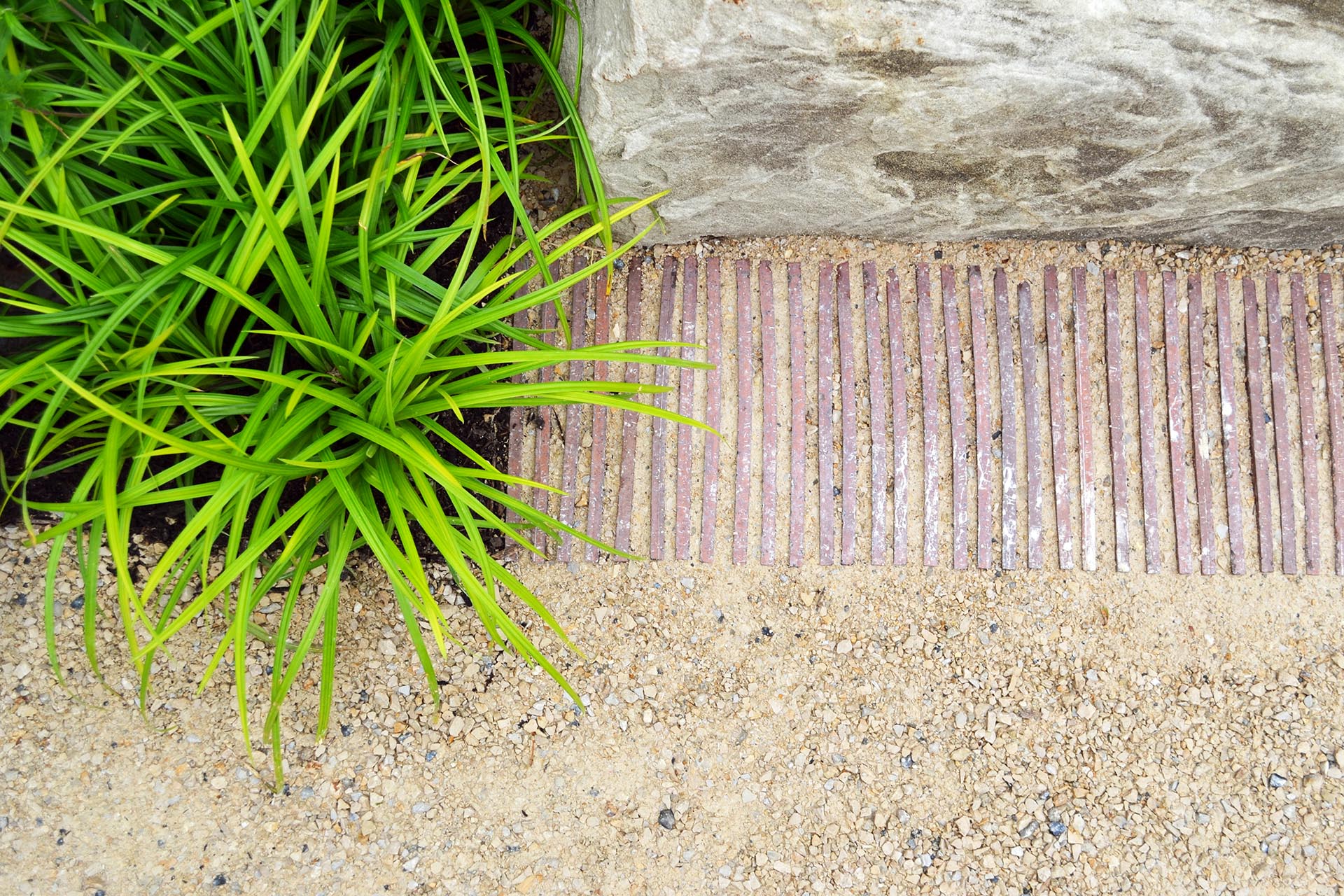 creasing tiles add detail at Sam Dryells garden at RHS Wentworth photo by Kat Weatherill