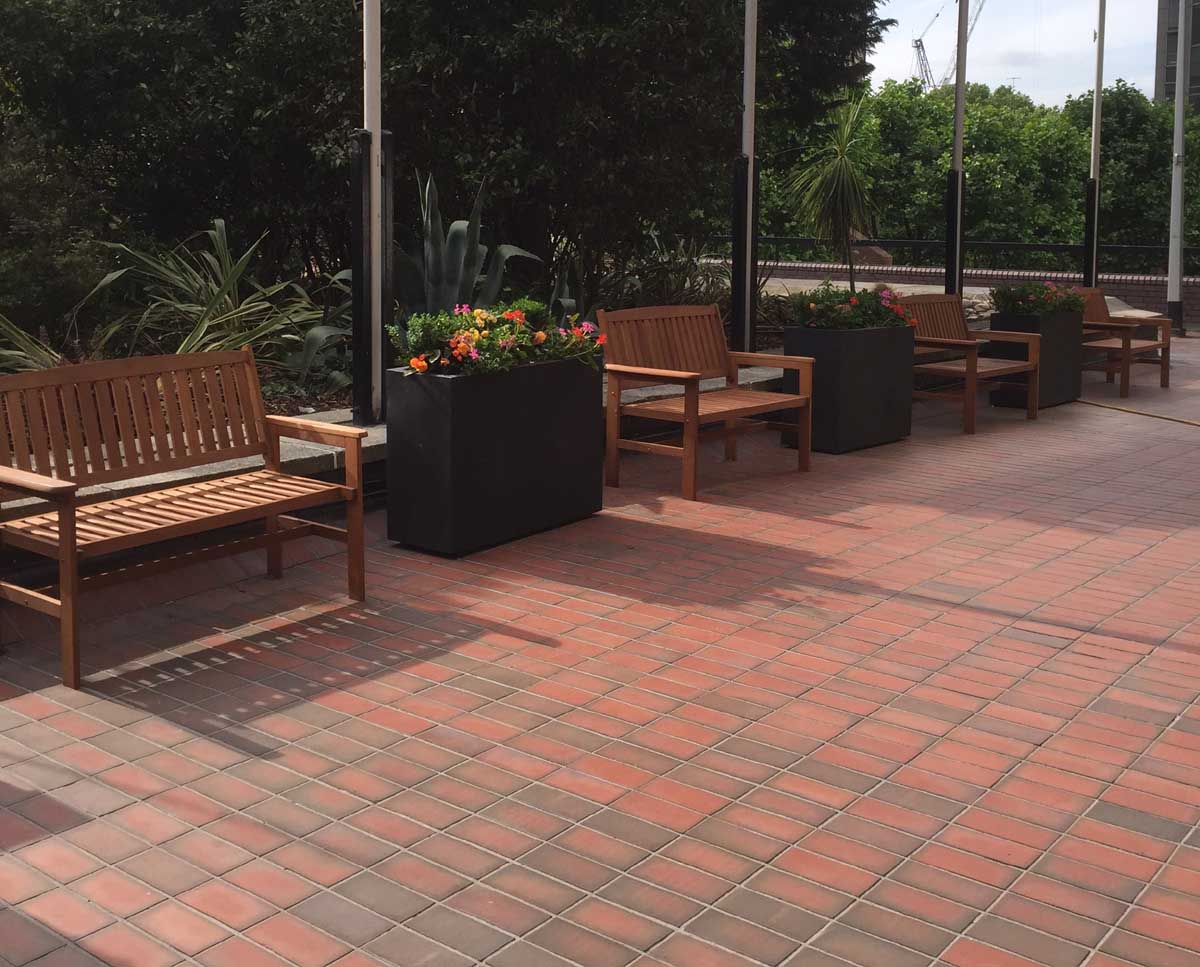 light multi rectangular quarry tiles at the Novotel in Hammersmith